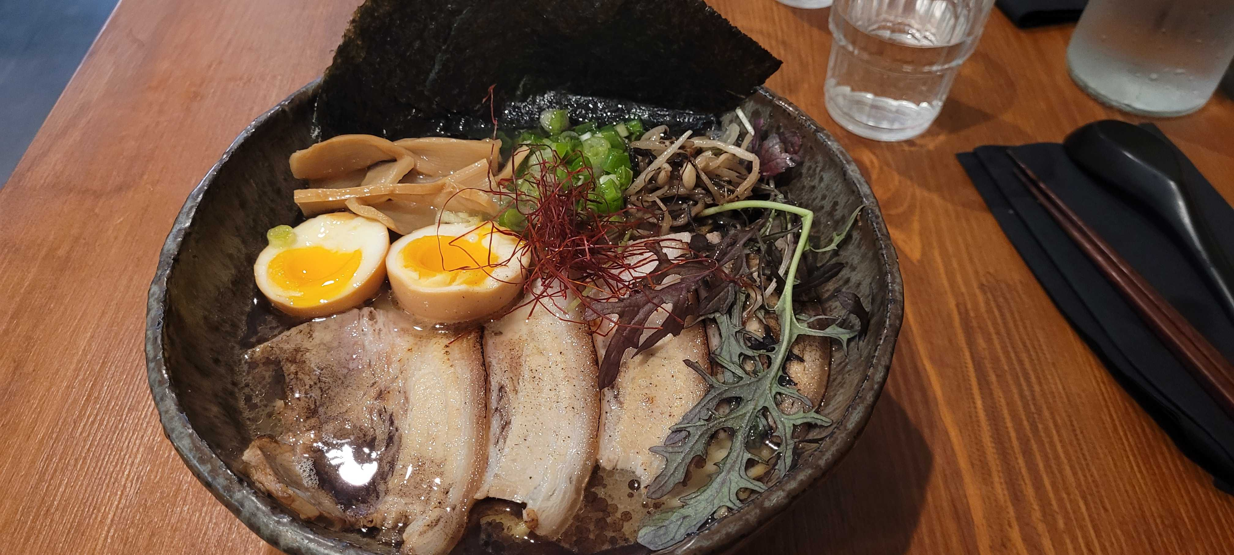 Ramen porc avec extra