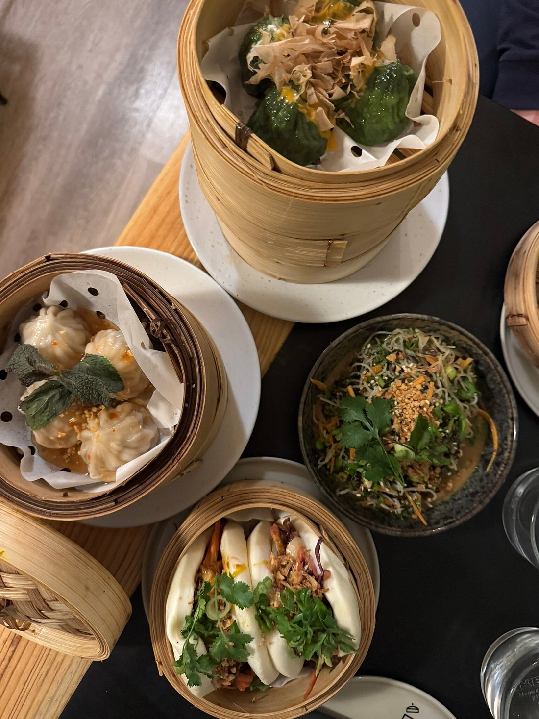 Assortiment varié de dim sum