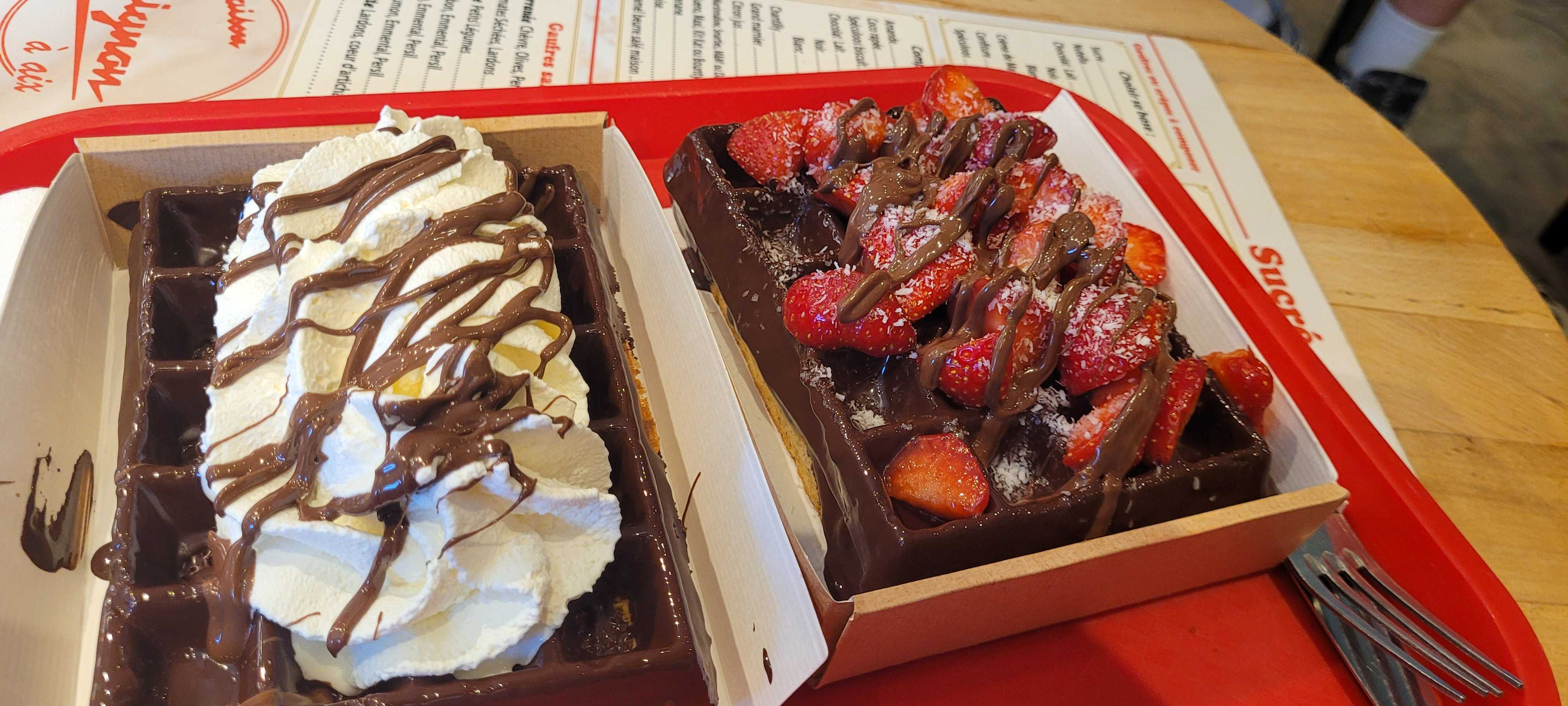 Gaufre chocolat fraise nutella et gaufre chocolat chantilly nutella